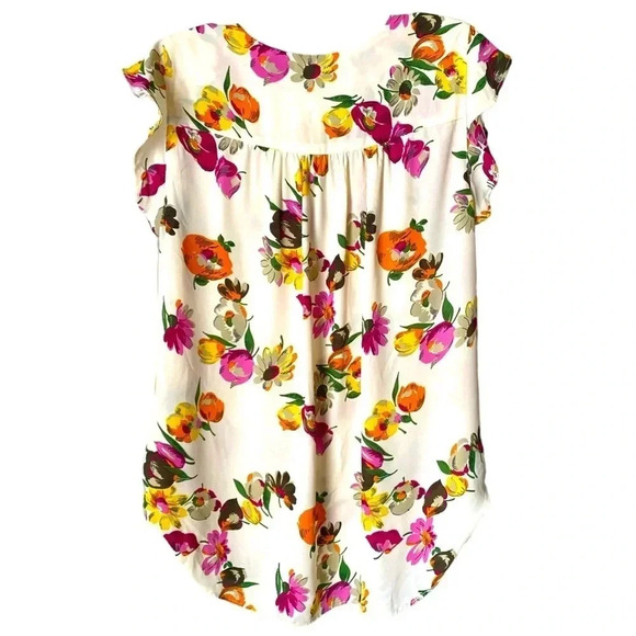 PREMISE | Nude Cream Floral Ruffled Cap Sleeves V-Neck Top Size L - Picture 2 of 7